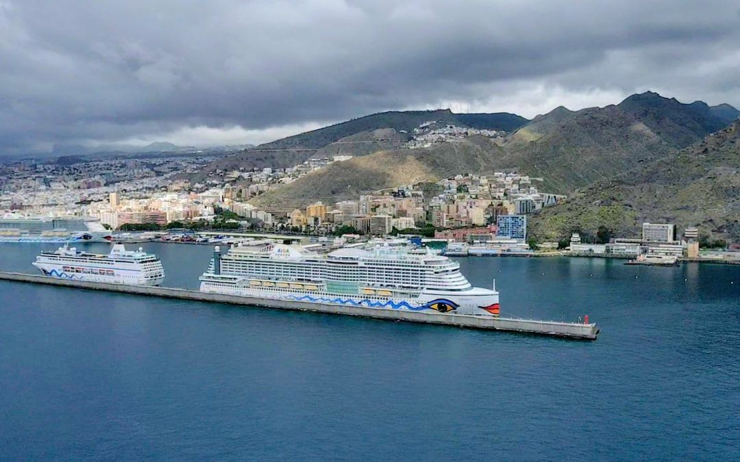 El puerto de Tenerife, elegido para una operativa más de trasbordo de tripulantes de Aida Cruises