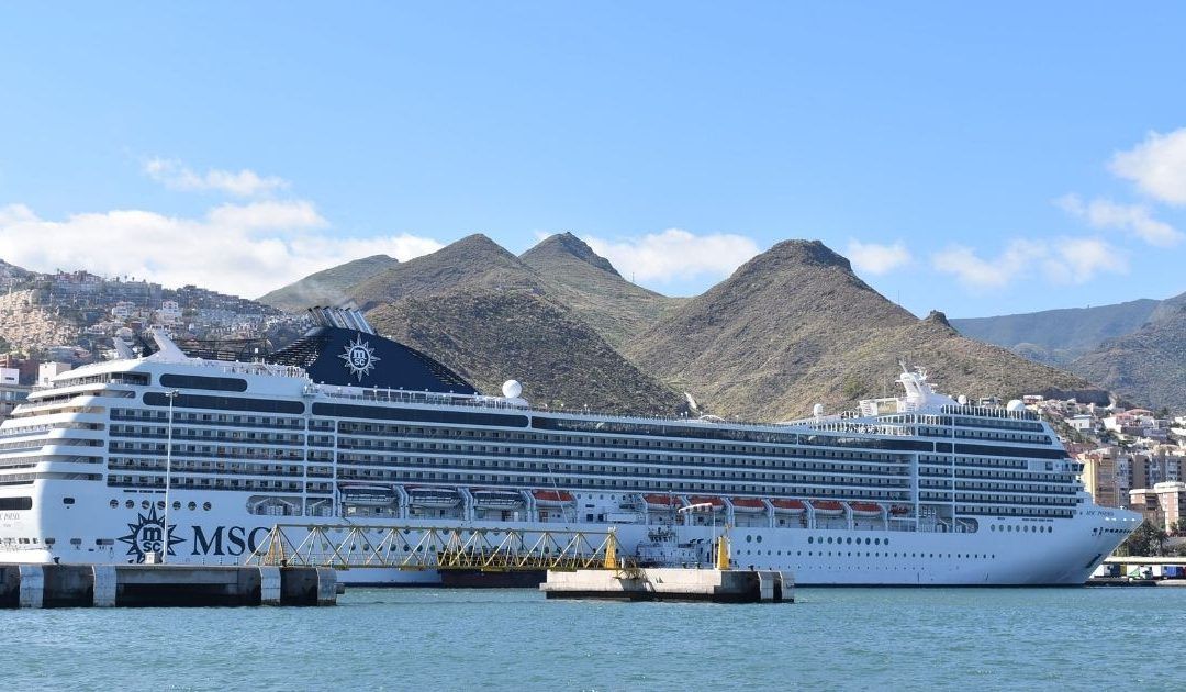 MSC en el puerto de Tenerife