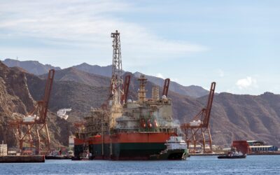 EL GTA FPSO abandona el puerto de Tenerife tras tres meses de trabajos de mantenimiento