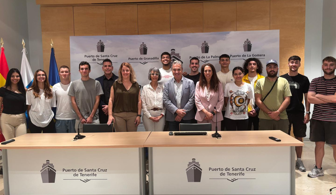 Puertos de Tenerife impulsa entre los jóvenes jornadas para el empleo en el sector portuario