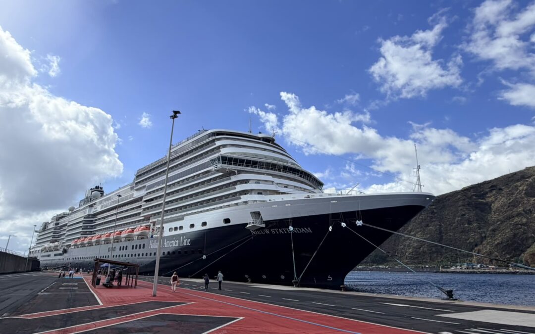 El puerto de Santa Cruz de La Palma inicia hoy la temporada de cruceros 2026-2027